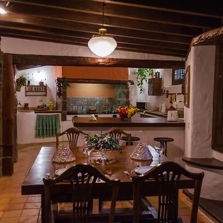 Rincon De Abanes - Casa Jardin-vv アパート サン・クリストバル・デ・ラ・ラグーナ