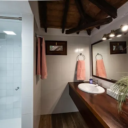 Rincon De Abanes - Casa Jardin-vv アパート *